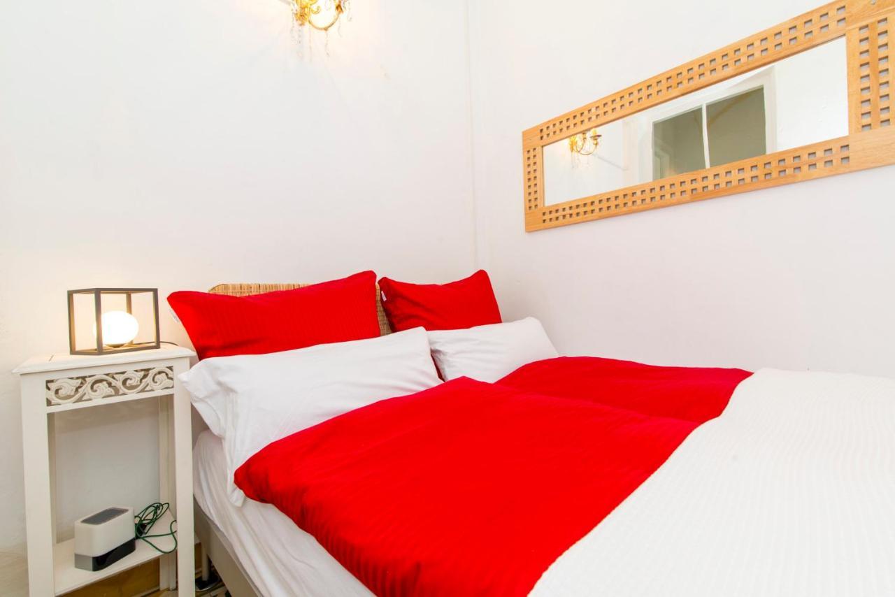 Charming Town House Just 500M From The Marina And Its Well Known Typical Market 오양 외부 사진