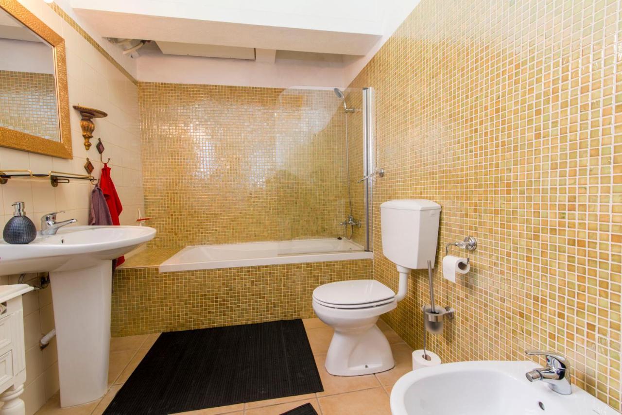 Charming Town House Just 500M From The Marina And Its Well Known Typical Market 오양 외부 사진
